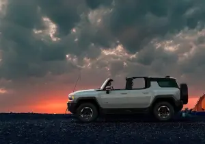GMC Hummer EV SUV