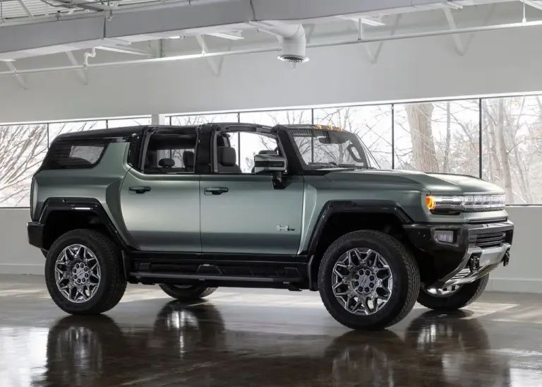 GMC Hummer EV SUV - 7