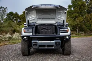 GMC Hummer EV  - 12