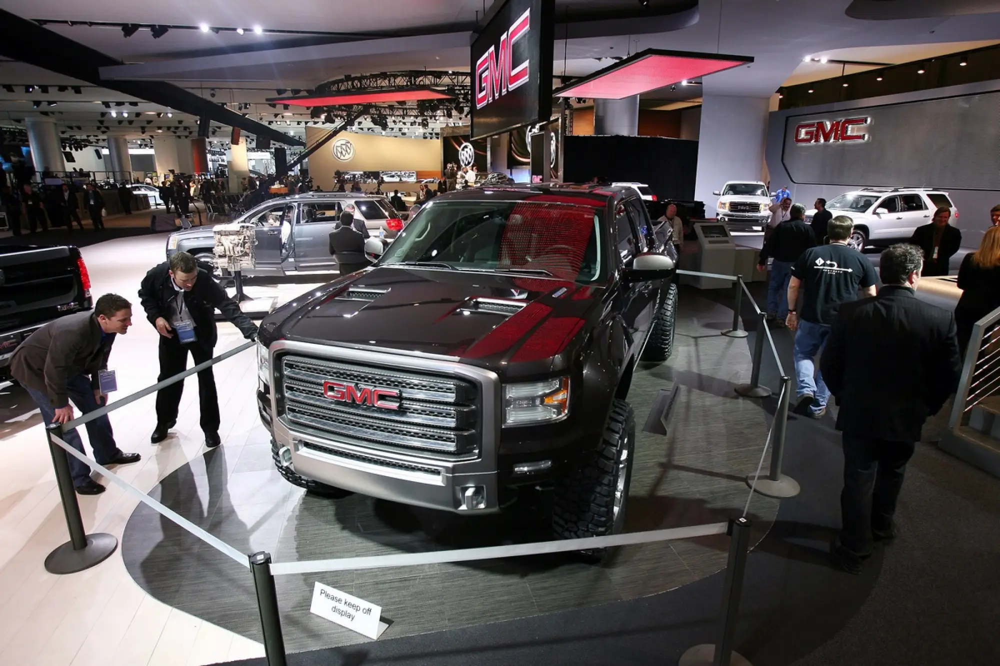 GMC Sierra HD Concept - Detroit 2011 - 15