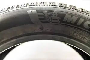 Gomme Invernali Estive e All Season - Michelin Primacy 4 Alpin 6 e CrossClimate - 4