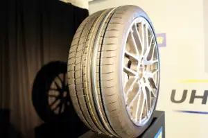 Goodyear e Dunlop - UHP Experience - 21
