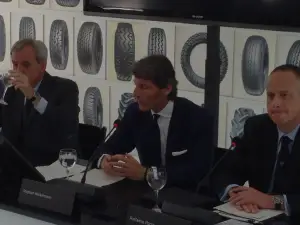 Grande Giro Lamborghini - Presentazione a Milano - 9