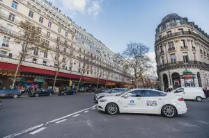 Guida autonoma Parigi - Mobileye - 1
