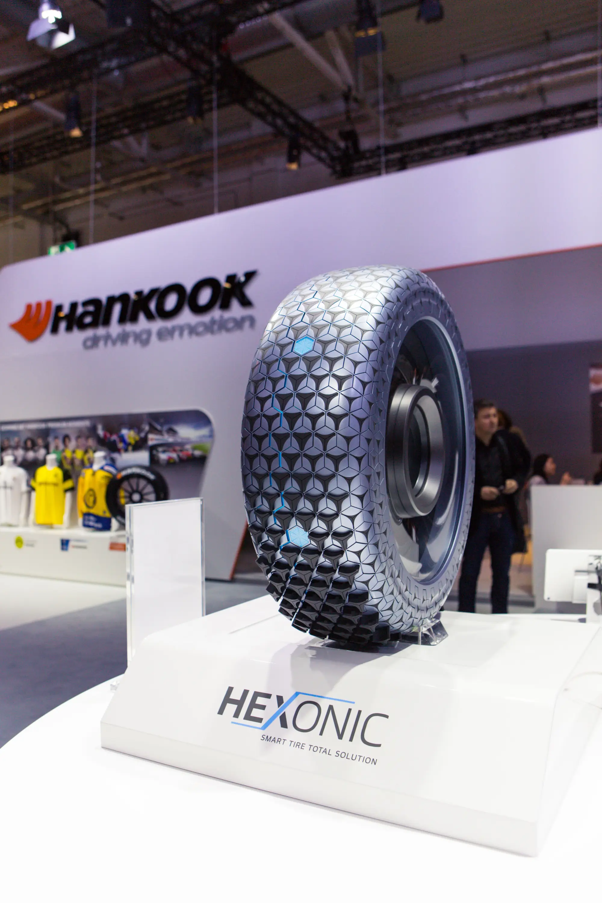 Hankook Hexonic e Aeroflow - 18