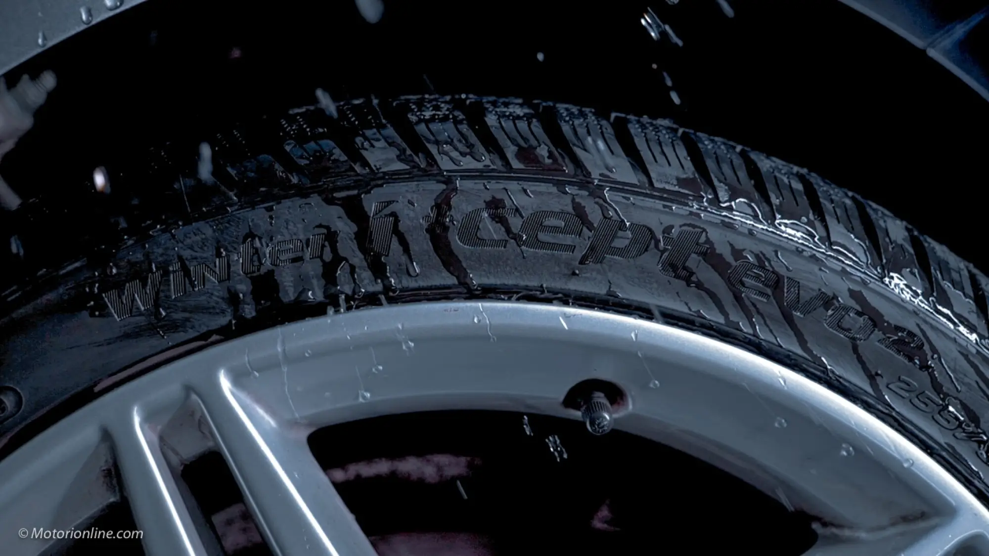 Hankook Winter icept evo2 - 16