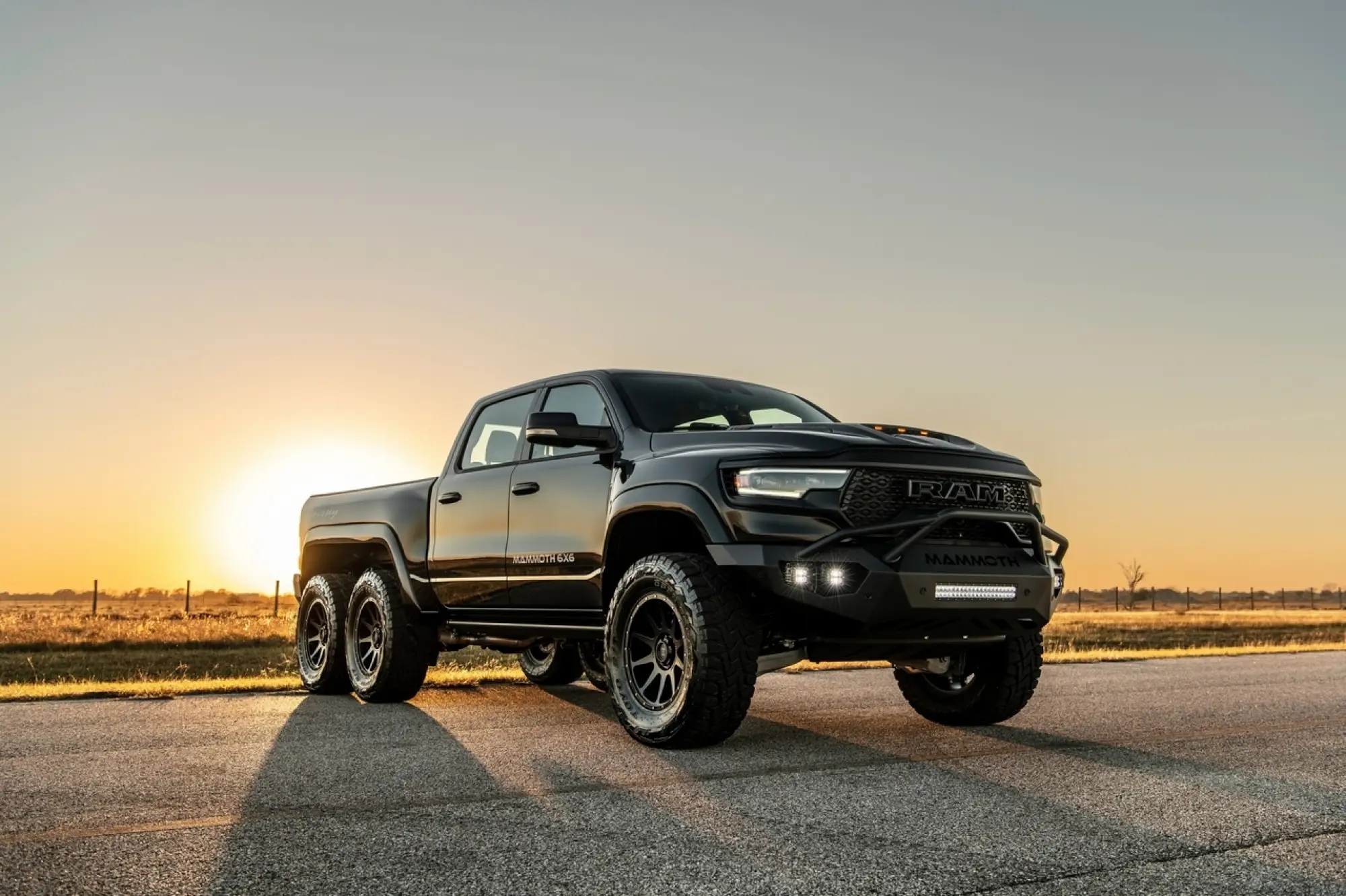 Hennessey Mammoth 1000 6×6 TRX - Foto - 14