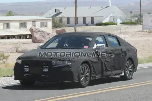 Honda Accord 2018 (foto spia) - 3