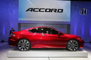 Honda Accord Coupe Concept - Salone di Detroit 2012 - 11
