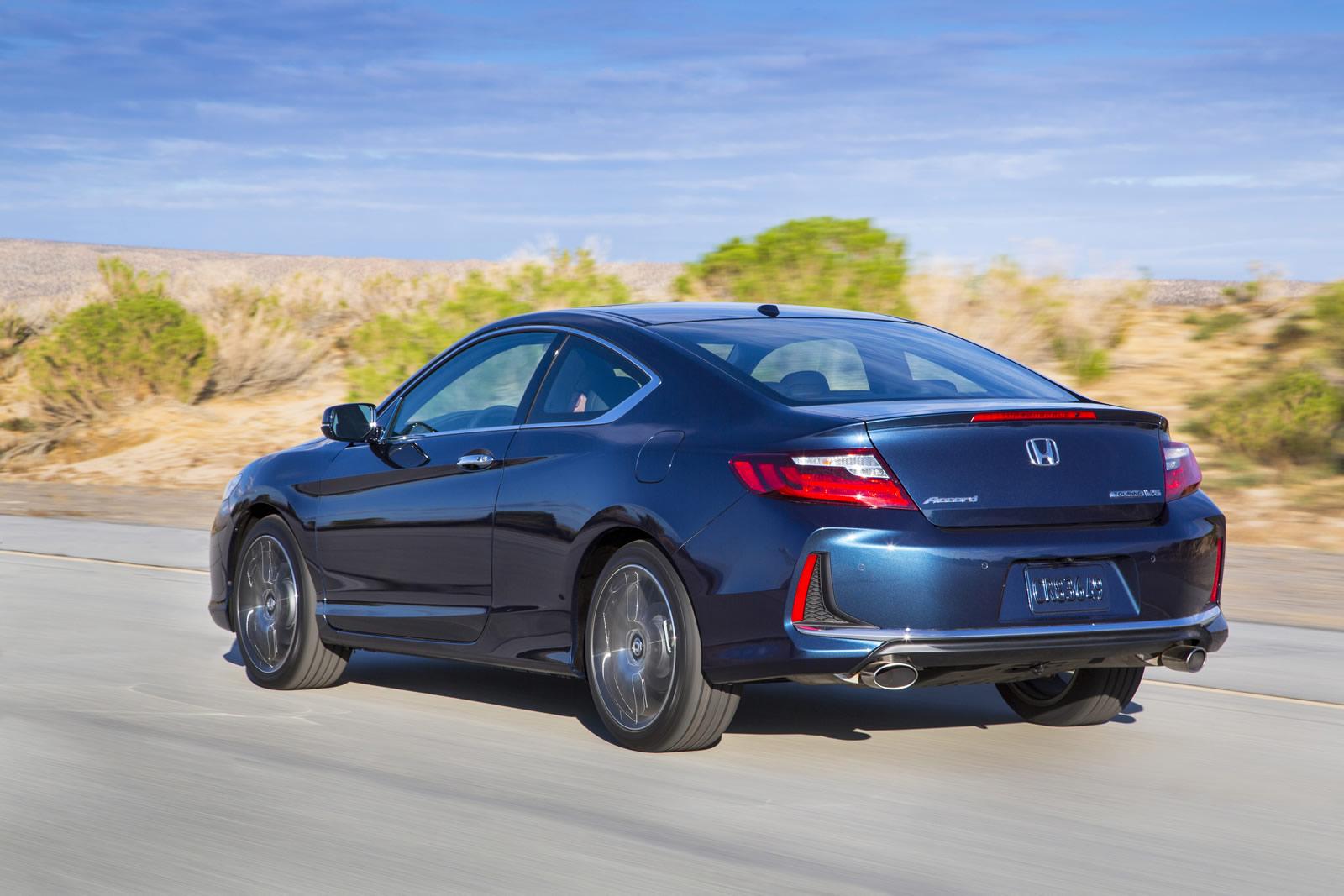  Honda  Accord  Coupe MY 2019 Foto  18 di 83 