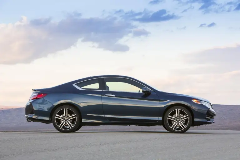 Honda Accord Coupe MY 2016 - 22