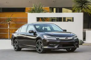 Honda Accord MY 2016 - 1