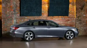 Honda Accord MY 2018 - 10