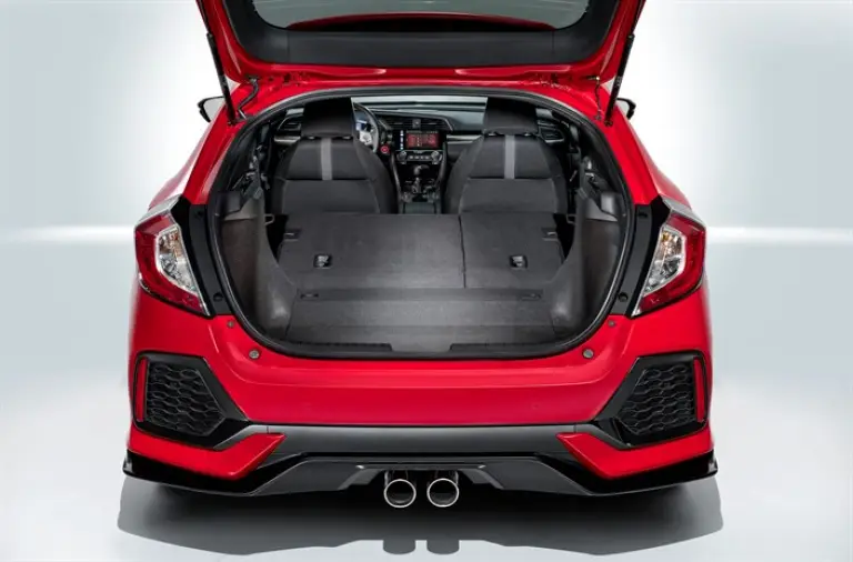 Honda Civic 5 porte foto ufficiali 29 settembre 2016 - 8