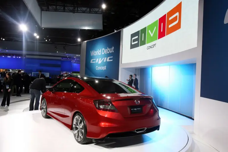 Honda Civic Concept - NAIAS 2011 - 4