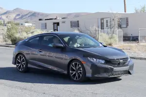 Honda Civic Coupe nuove foto spia 19 luglio 2016 - 6