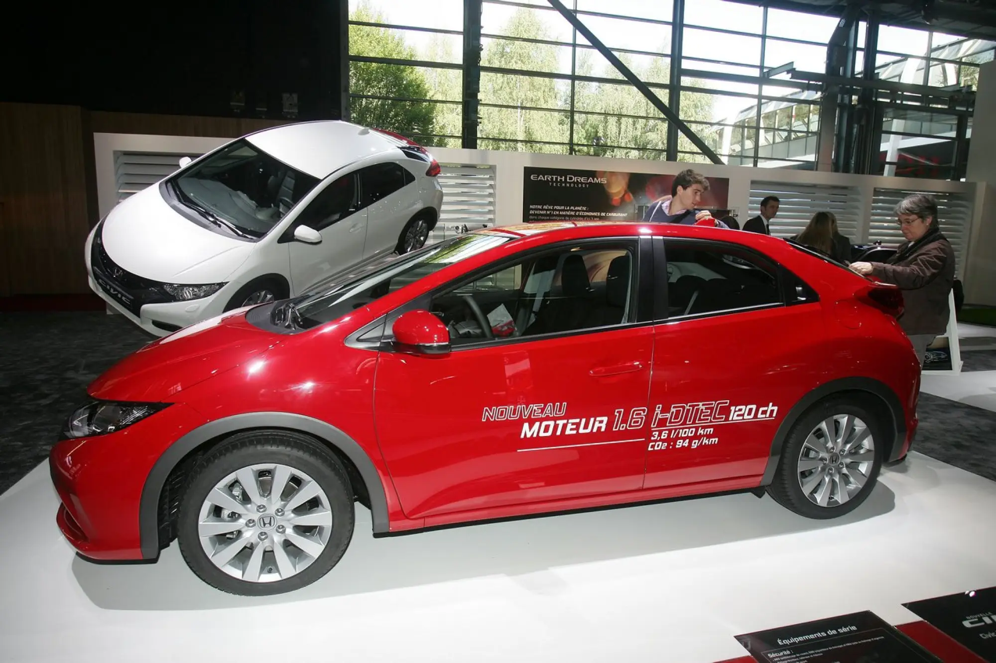 Honda Civic Diesel - Salone di Parigi 2012 - 1