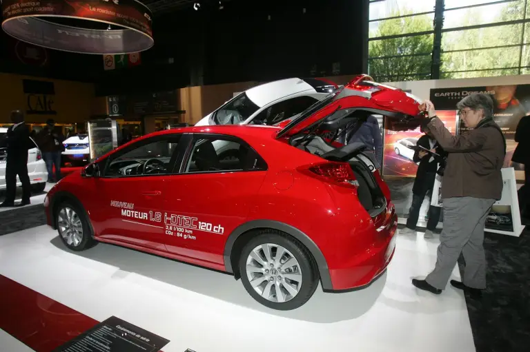 Honda Civic Diesel - Salone di Parigi 2012 - 4