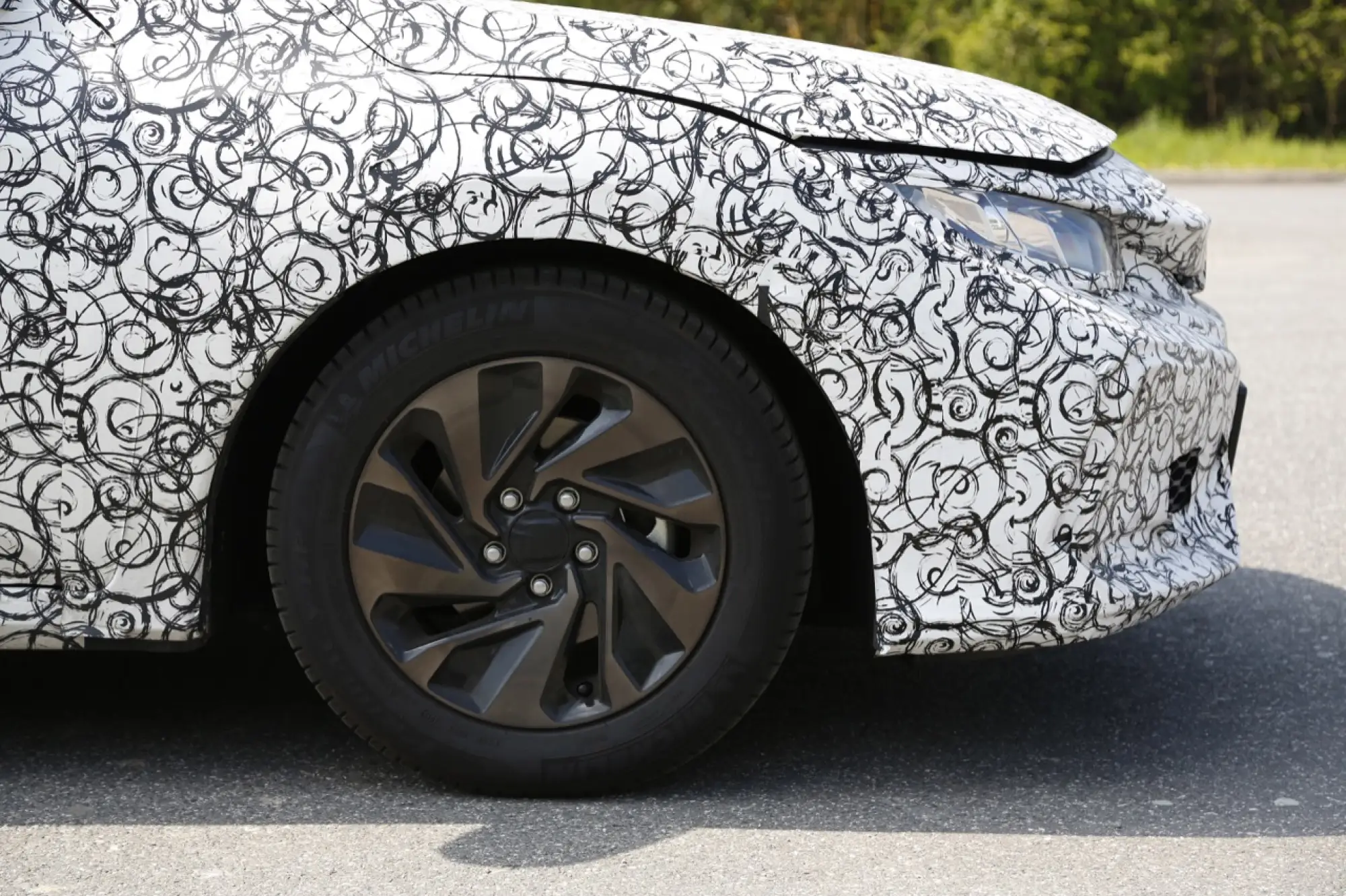 Honda Civic - foto spia maggio 2016 - 8