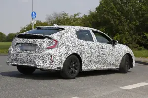 Honda Civic - foto spia maggio 2016