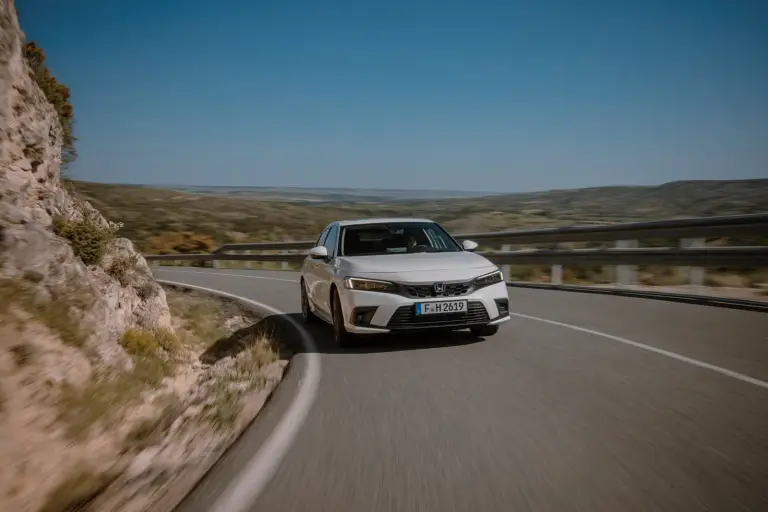Honda Civic full hybrid 2022 - prova su strada - 1
