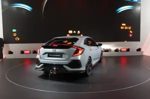 Honda Civic Hatchback Prototype - Salone di Ginevra 2016 - 1