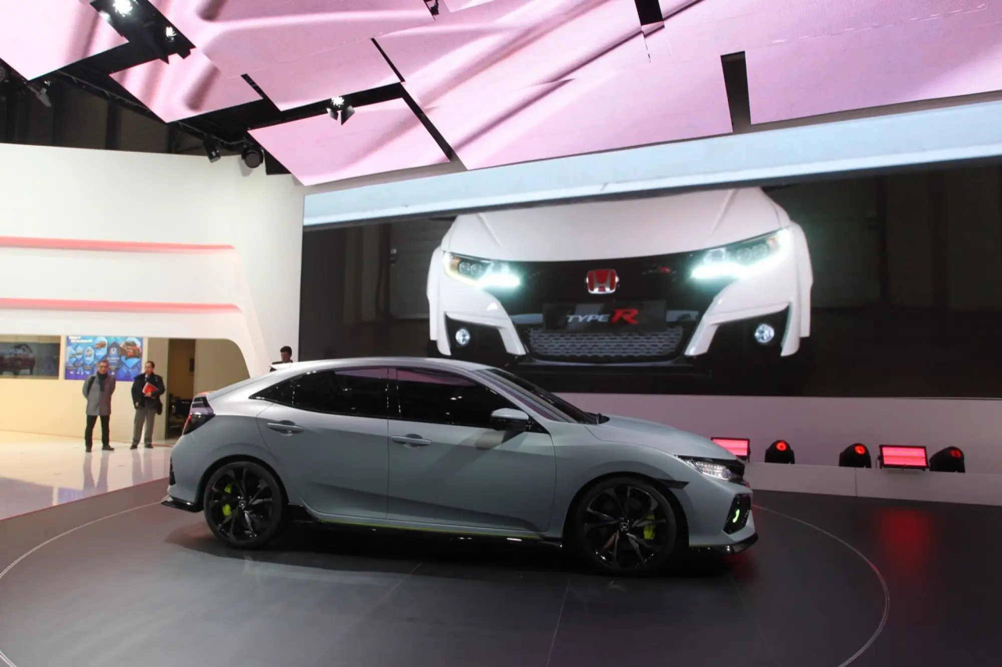 Honda Civic Hatchback Prototype - Salone di Ginevra 2016 - 3