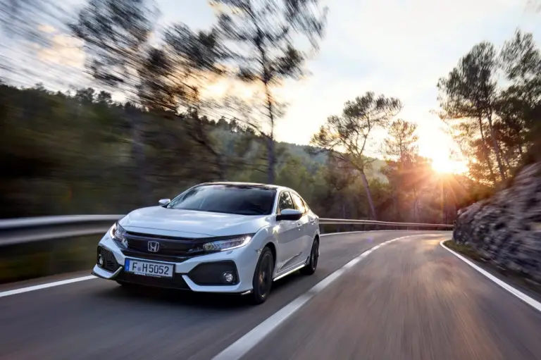 Honda Civic MY 2017 - vetture per mercati europei - 25