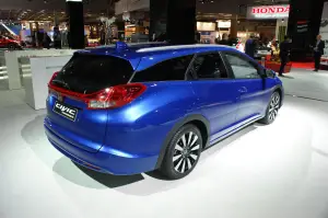 Honda Civic restyling - Salone di Parigi 2014