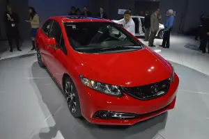 Honda Civic Sedan e Coupé - Salone di Los Angeles 2012 - 1