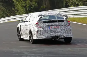 Honda Civic Sedan Type R - foto spia (ottobre 2015)