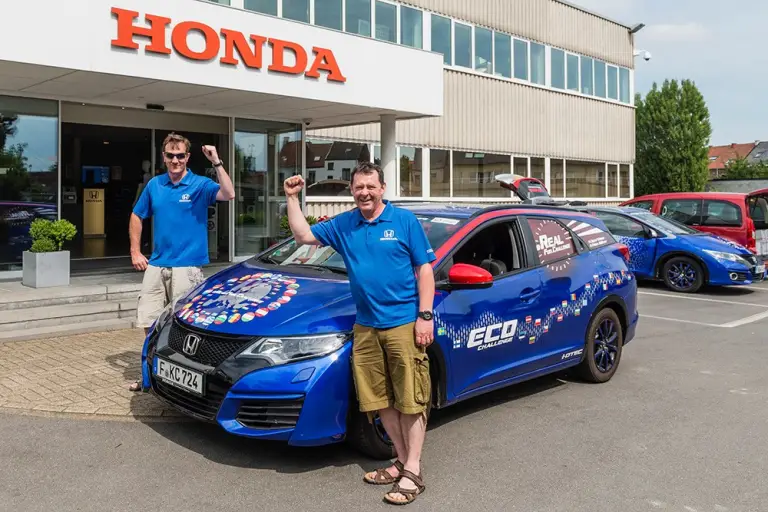 Honda Civic Tourer 1.6 i-DTEC - Guinness World Records - 3
