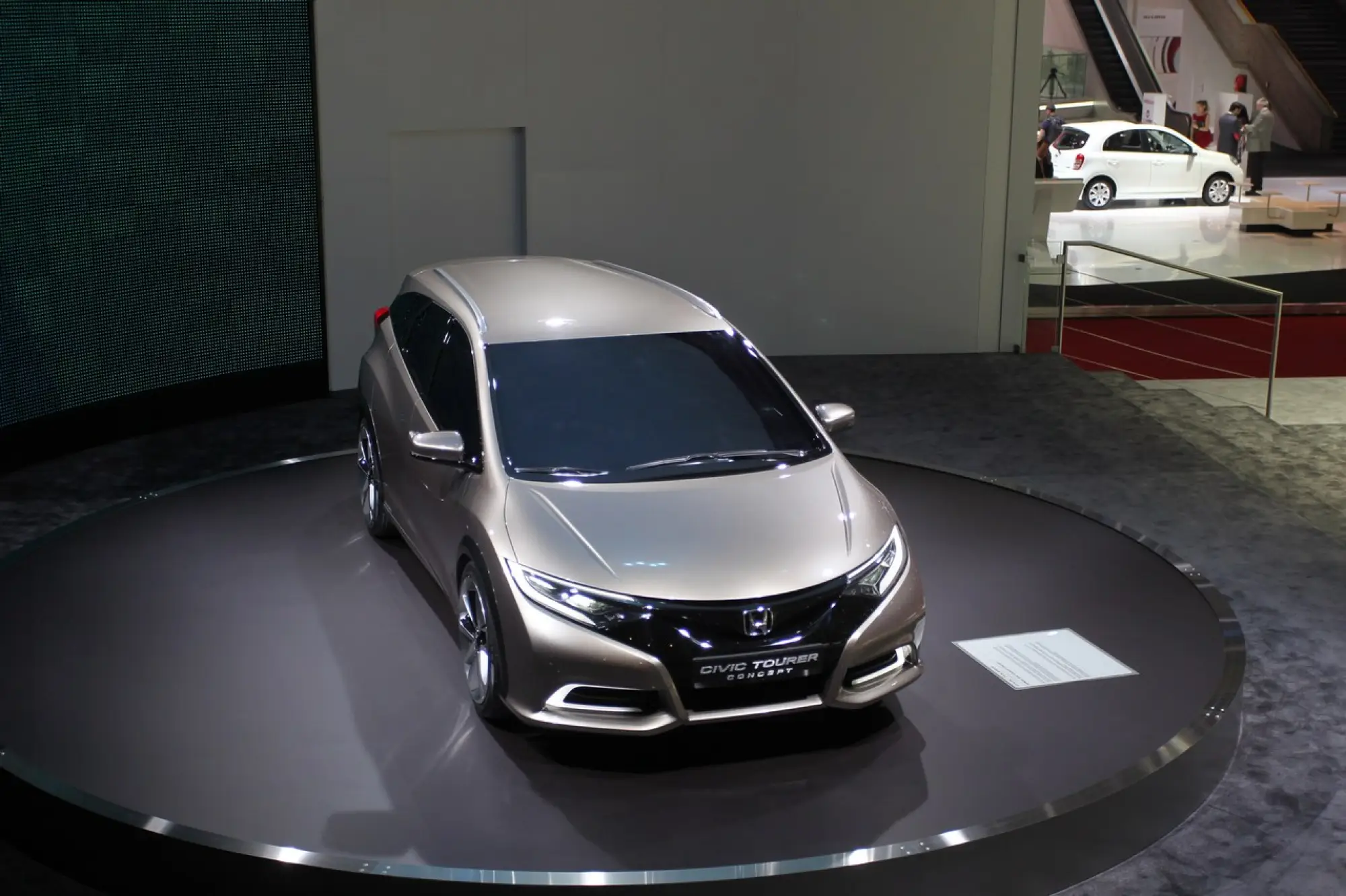 Honda Civic Tourer Concept LIVE - Salone di Ginevra 2013 - 3