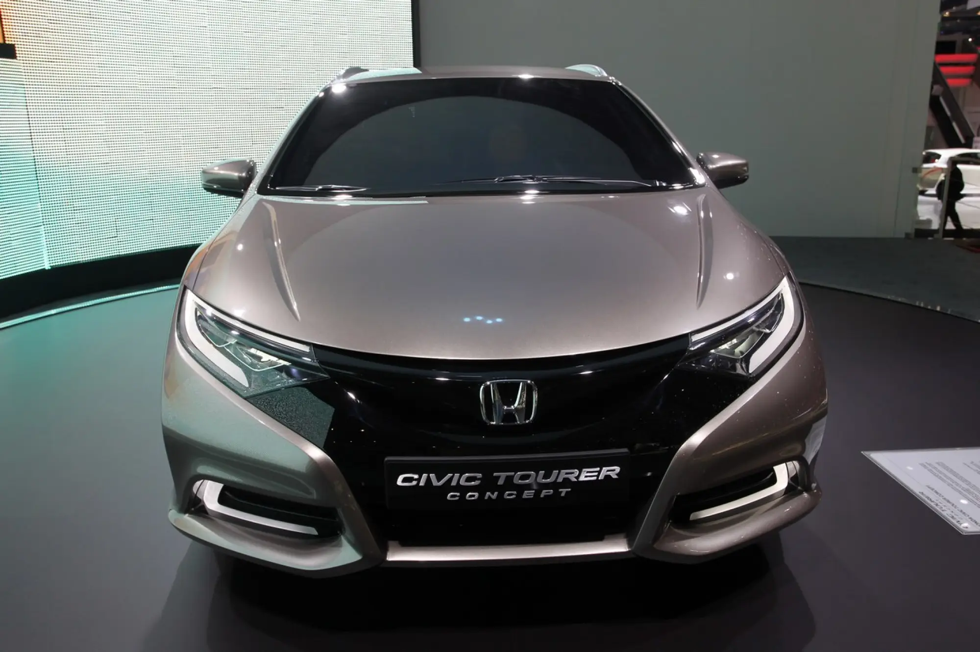 Honda Civic Tourer Concept LIVE - Salone di Ginevra 2013 - 8
