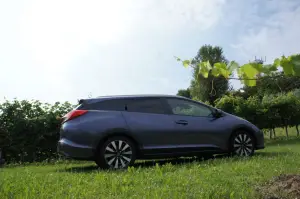 Honda Civic Tourer - Prova su strada 2014