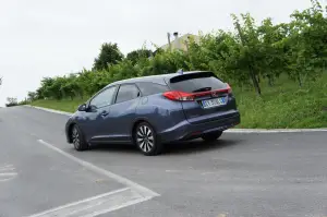 Honda Civic Tourer - Prova su strada 2014