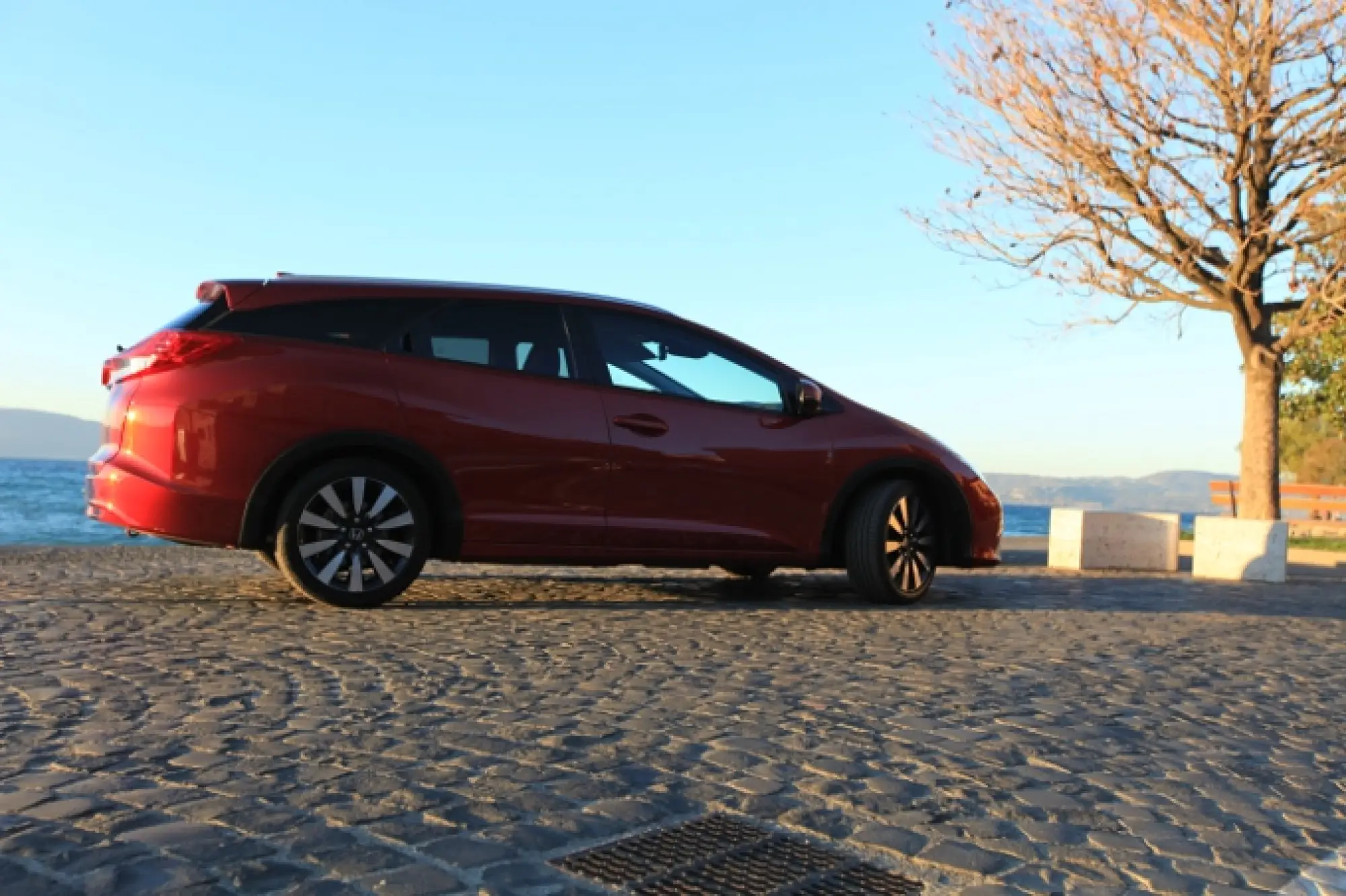 Honda Civic Tourer prova su strada - 5