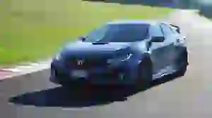 Honda Civic Type R 2017 - Vallelunga - 2