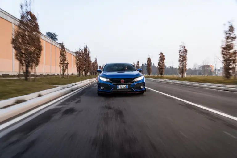 Honda Civic Type R 2019 - Prova su Strada - 2