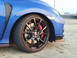 Honda Civic Type R 2019 - Prova su Strada