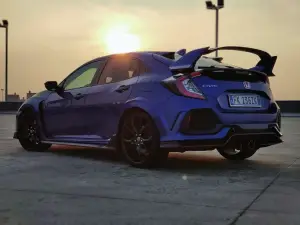 Honda Civic Type R 2019 - Prova su Strada