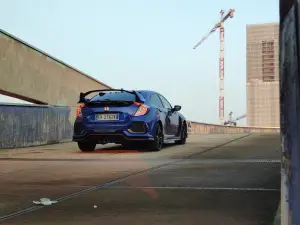 Honda Civic Type R 2019 - Prova su Strada - 27