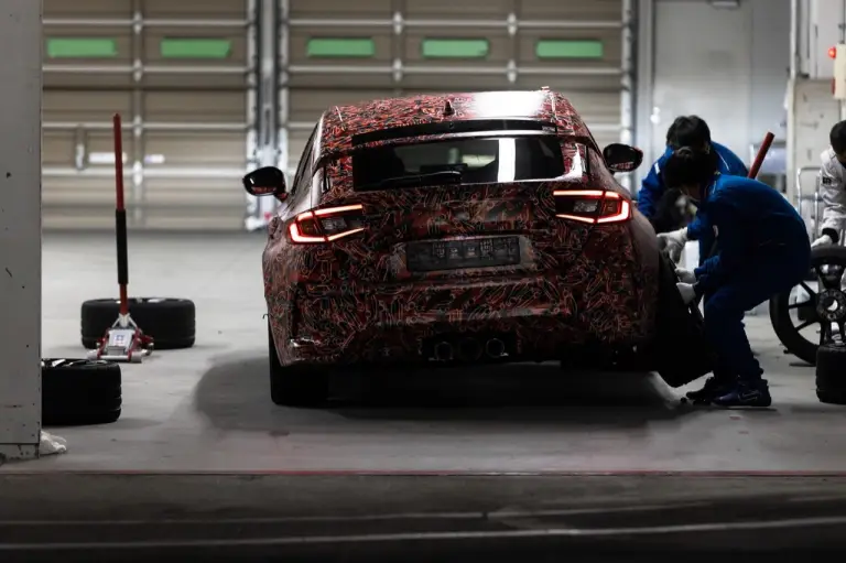 Honda Civic Type R 2023 - Foto Leaked Ufficiali - 7