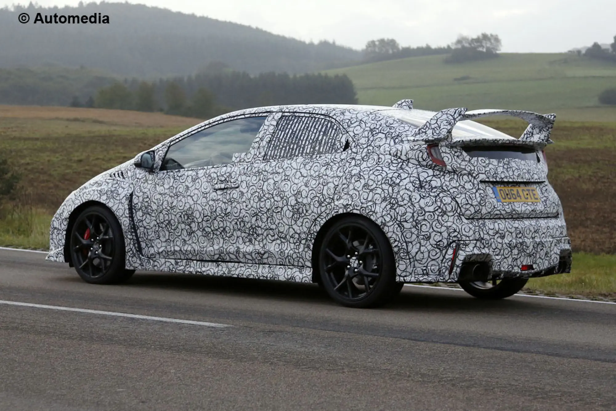 Honda Civic Type R - foto spia (settembre 2014) - 6