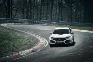 Honda Civic Type R MY 2017 - Record al Nurburgring - 13