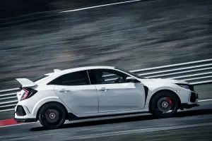 Honda Civic Type R MY 2017 - Record al Nurburgring