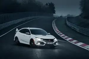 Honda Civic Type R MY 2017 - Record al Nurburgring