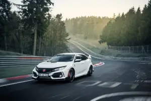 Honda Civic Type R MY 2017 - Record al Nurburgring - 4