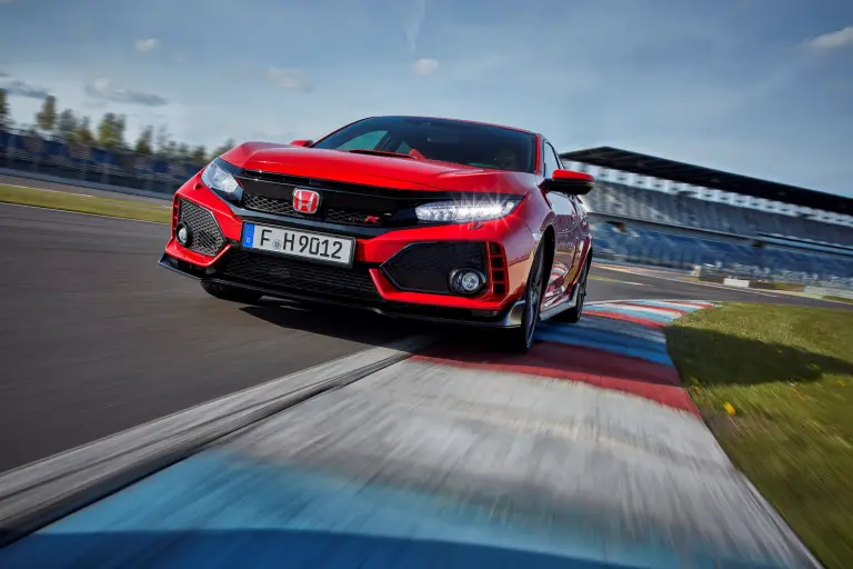 Honda Civic Type R MY 2018 - 18