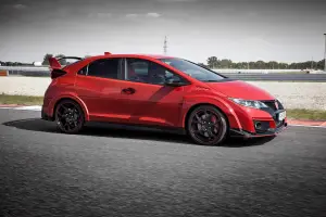 Honda Civic Type R - Nuove foto  - 4